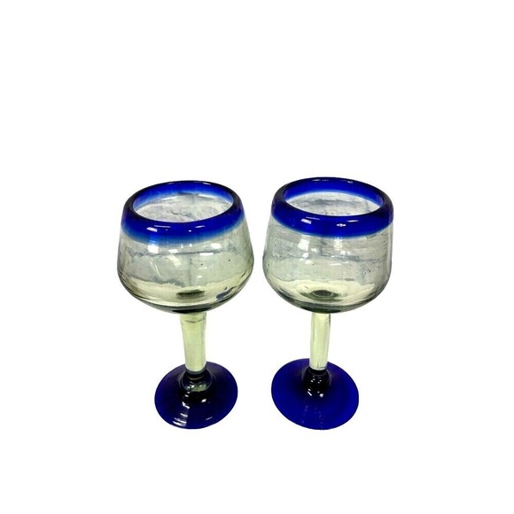 Hand Blown Mexican Glass 2 Stemmed Wine Artisan Goblet Cobalt Blue Rim Base - Picture 1 of 9